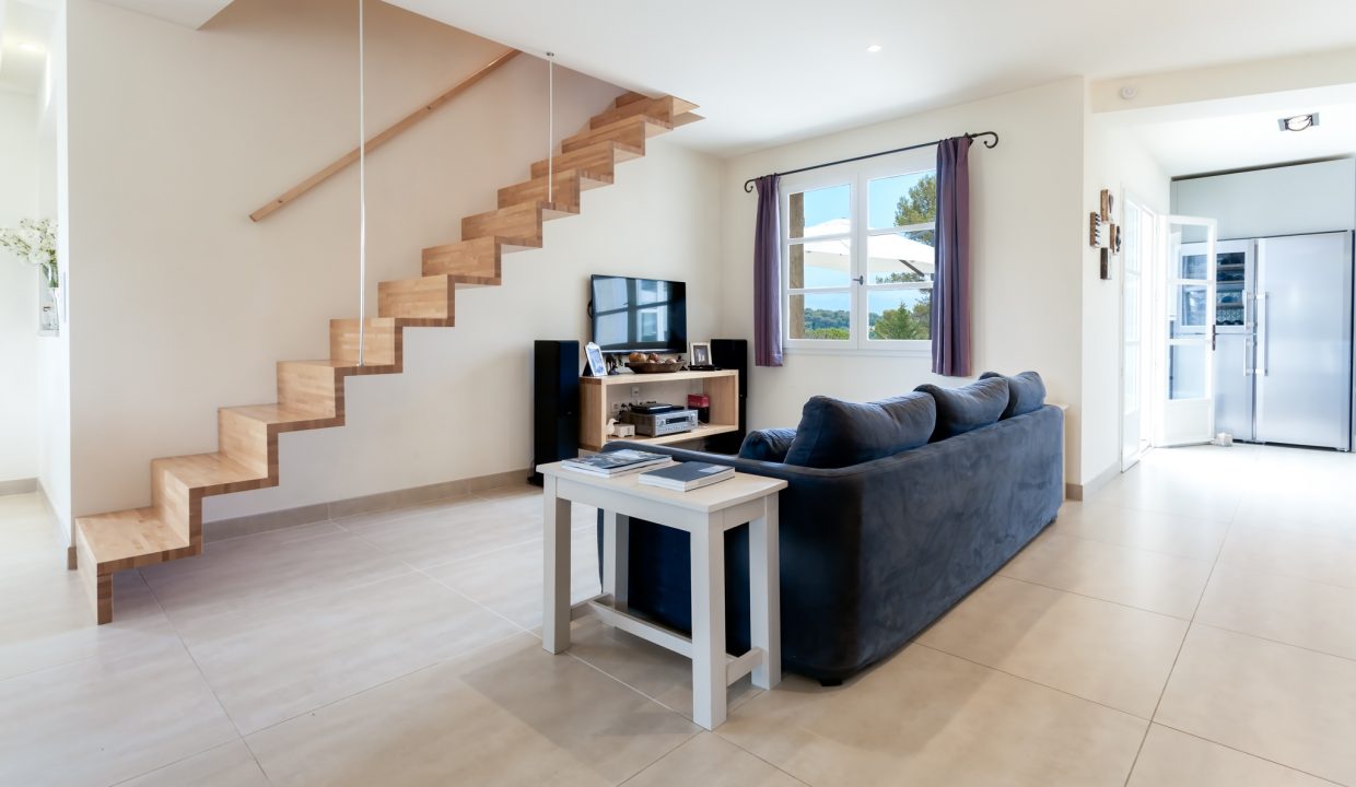Loraine villa - low res --26