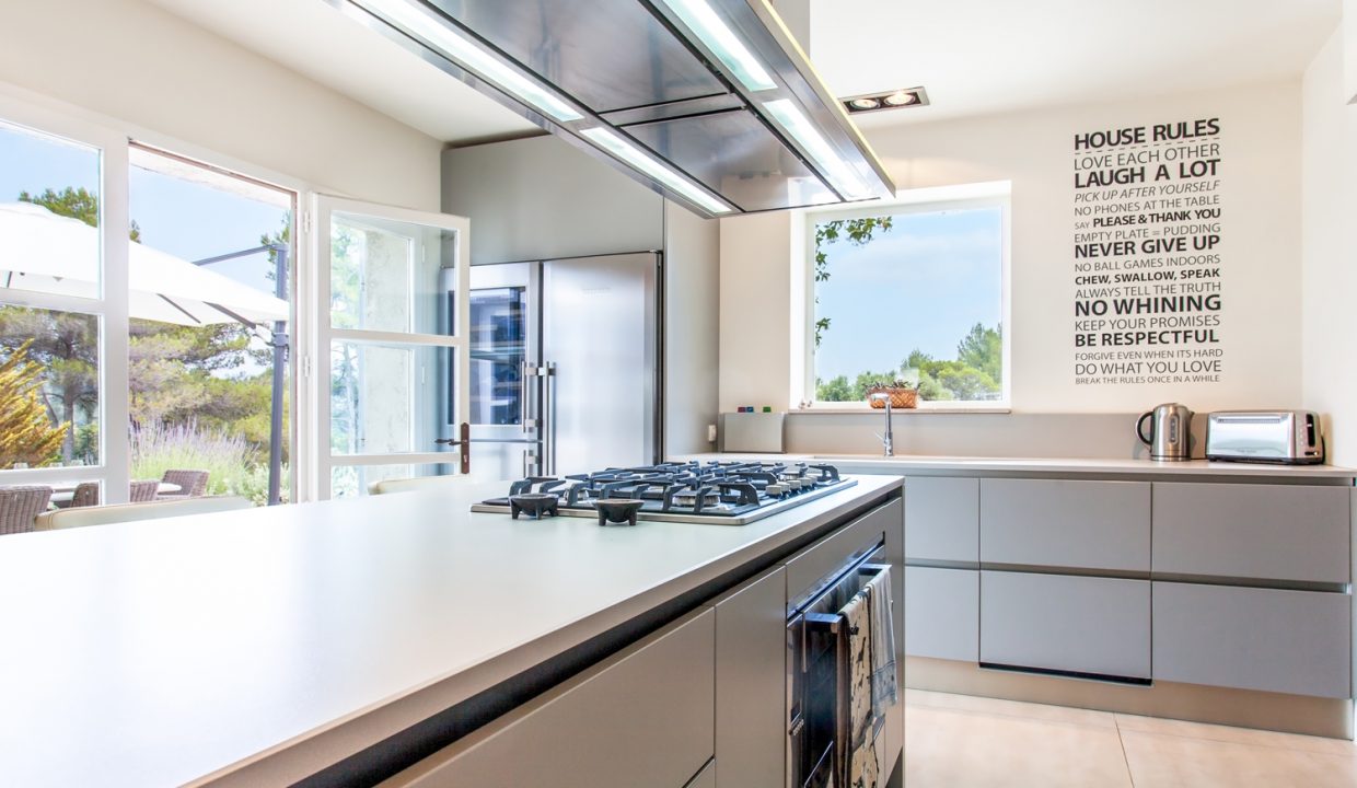 Lorainne villa - high res --28